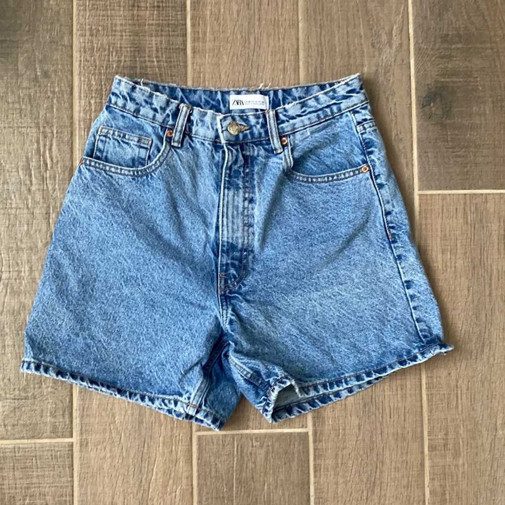Zara High Waste Mom Shorts